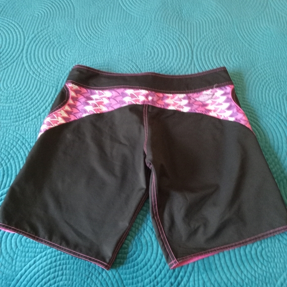 SIMS Board Shorts Size 11 - Picture 3 of 8